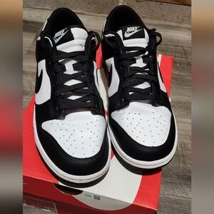 Nike Dunk Low Retro sneakers